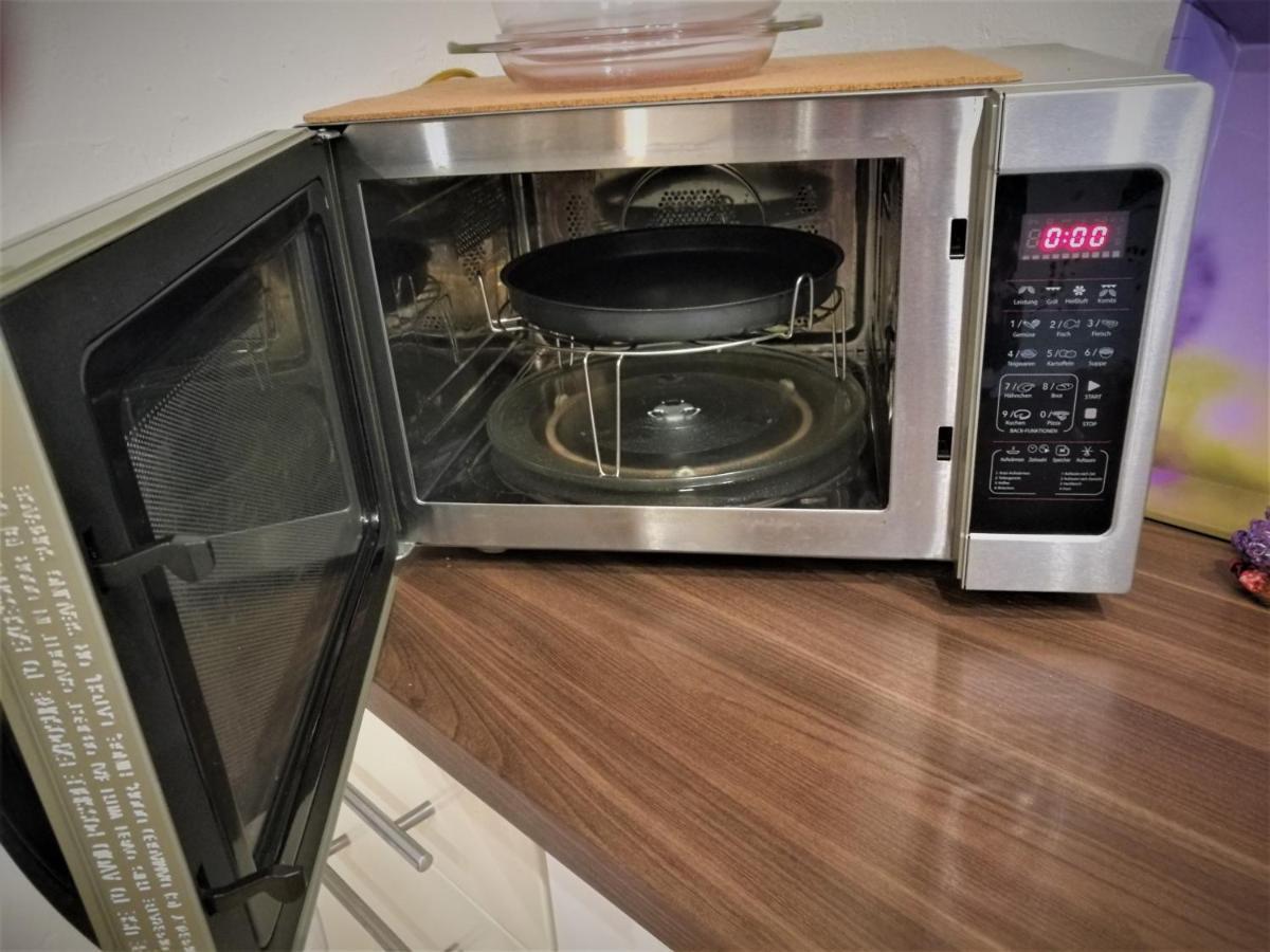 Familienfreundliches Ferienhaus mit 3 Schlafzimmern Oldisleben Exterior foto